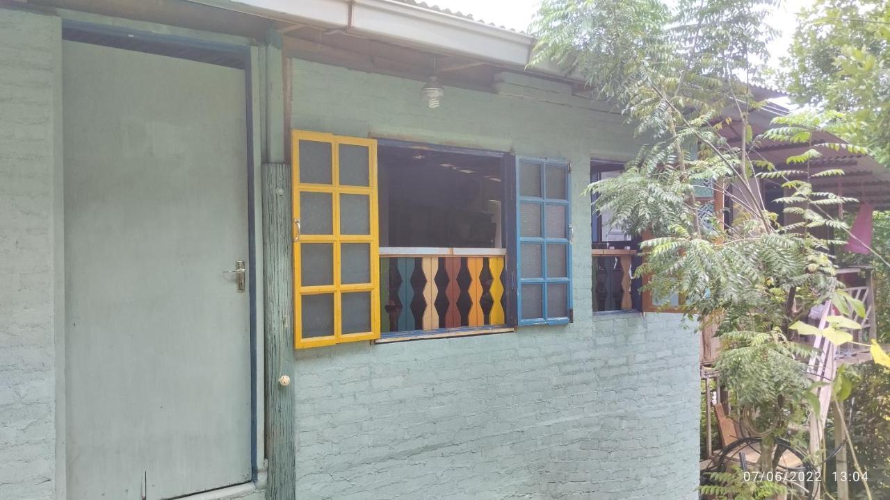 Tahan Guest House Kuala Tahan Exterior photo