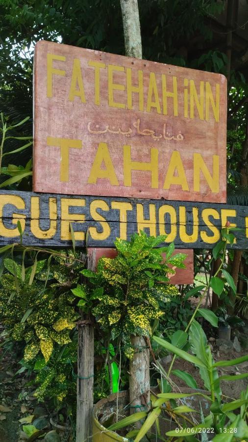 Tahan Guest House Kuala Tahan Exterior photo